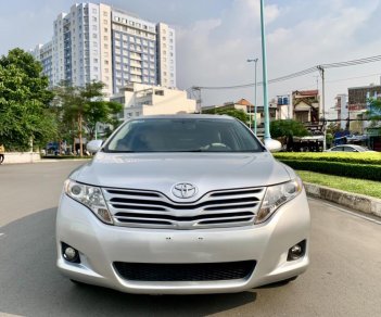 Toyota Venza 2010 - Bán Venza 2.7 nhập Mỹ 2010 màu bạc, hàng full đủ đồ chơi, số tự động 6 cấp, nội thất