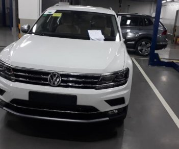 Volkswagen Tiguan 2019 - Tiguan Allspace 2019 Suv 7 chỗ. Xu thế Suv 7 chỗ mới nhất tại Việt Nam – Hotline: 0909 717 983