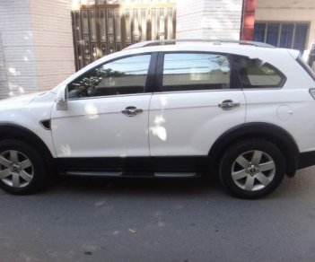 Chevrolet Captiva LT Maxx 2.4 AT 2011 - Cần bán Chevrolet Captiva LT Maxx 2.4 AT sản xuất năm 2011, màu trắng