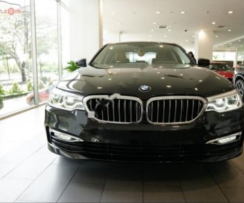 BMW 5 Series 530i 2018 - Bán xe BMW 5 Series 530i đời 2018, màu đen, xe nhập