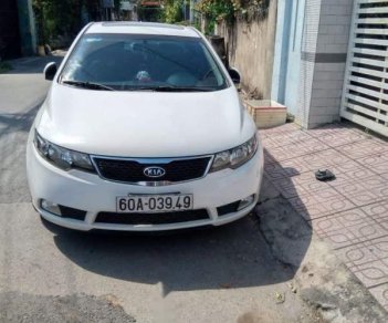 Kia Forte 2011 - Cần bán Kia Forte đời 2011, màu trắng, 435tr