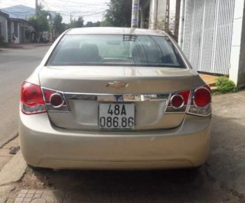 Chevrolet Cruze 2011 - Cần bán Chevrolet Cruze đời 2011, màu vàng, giá chỉ 295 triệu