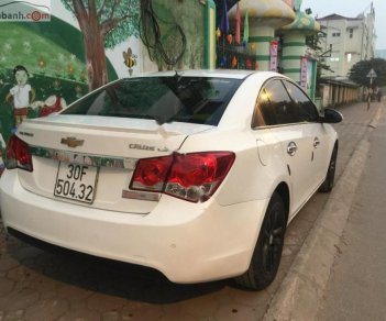 Chevrolet Cruze 2015 - Bán xe Chevrolet Cruze sản xuất 2015, màu trắng, nhập khẩu nguyên chiếc  