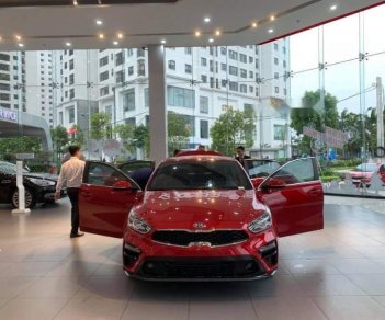 Kia Cerato   2019 - Cần bán Kia Cerato năm sản xuất 2019, màu đỏ