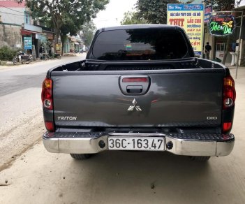 Mitsubishi Triton GLS 2013 - Bán ô tô Mitsubishi Triton GLS đời 2013, màu xám (ghi), giá 385tr