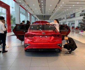 Kia Cerato   2019 - Cần bán Kia Cerato năm sản xuất 2019, màu đỏ