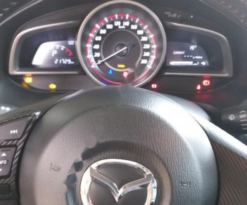 Mazda 3 2016 - Cần bán lại xe Mazda 3 sản xuất 2016, màu đen