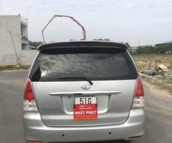 Toyota Innova 2010 - Bán Toyota Innova năm 2010, màu bạc, 415 triệu