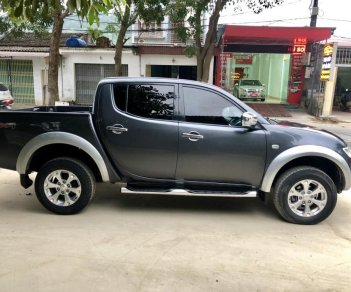 Mitsubishi Triton GLS 2013 - Bán ô tô Mitsubishi Triton GLS đời 2013, màu xám (ghi), giá 385tr