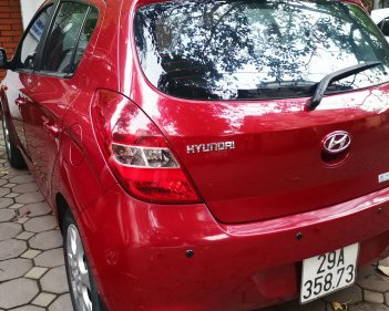 Hyundai i20   AT  2011 - Xe Hyundai i20 AT sản xuất 2011, màu đỏ chính chủ, giá 380tr