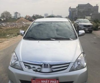 Toyota Innova 2010 - Bán Toyota Innova năm 2010, màu bạc, 415 triệu