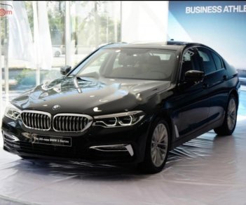 BMW 5 Series 530i 2018 - Bán xe BMW 5 Series 530i đời 2018, màu đen, xe nhập