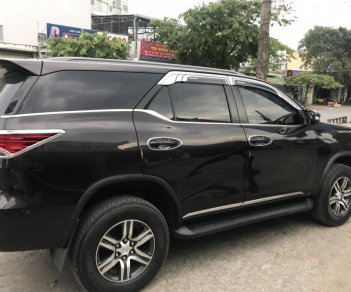 Toyota Fortuner 2017 - Bán Toyota Fortuner năm 2017 màu nâu, giá tốt chính chủ bán