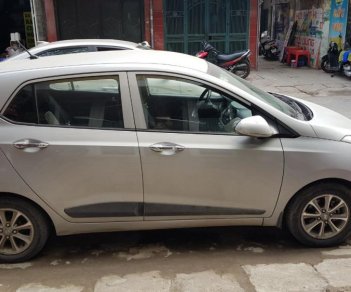 Hyundai Grand i10 2014 - Bán Hyundai i10 đời 2014, màu bạc, nhập khẩu