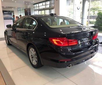 BMW 5 Series 520i 2018 - Bán BMW 520i mới tại Đà Nẵng