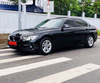 BMW 3 Series 320i 2017 - Cần bán Bmw 320i, SX 2017 ĐK 2018 màu đen