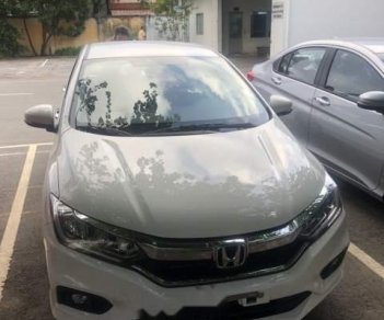 Honda City 2018 - Bán Honda City đời 2018, màu trắng, nhập khẩu chính chủ, 630 triệu