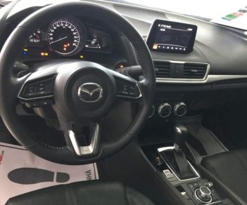 Mazda 3   2018 - Bán Mazda 3 2018 số tự động, giá chỉ 659 triệu