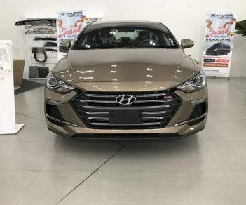 Hyundai Elantra 2019 - Bán Hyundai Elantra đời 2019 giá cạnh tranh