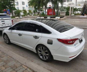 Hyundai Sonata 2017 - Bán Hyundai Sonata sản xuất năm 2017, màu trắng, xe nhập, giá 950tr