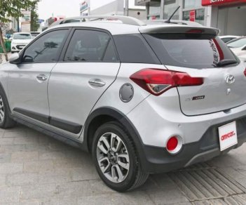 Hyundai i20 Active 1.4AT 2015 - Bán Hyundai i20 Active 1.4AT năm 2015, màu bạc, xe nhập giá cạnh tranh