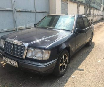 Mercedes-Benz E class AT 1990 - Bán xe Mercedes AT sản xuất 1990, xe chạy ổn định tốt