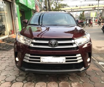 Toyota Highlander LE 2.7 2018 - Bán ô tô LE 2.7 sản xuất năm 2018, màu đỏ, biển Hà nội, lăn bánh 1500km