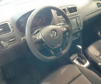 Volkswagen Polo 2017 - Cần bán xe Volkswagen Polo HB đen - Ưu đãi đặc biệt dịp khai trương