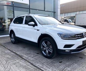 Volkswagen Tiguan Allspace 2019 - Bán Volkswagen Tiguan AllSpace 2019 - SUV Đức 7 chỗ, nhập khẩu nguyên chiếc mạnh mẽ, hiện đại