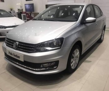 Volkswagen Polo  1.6 AT.  2019 - Bán Volkswagen Polo 1.6 AT. Đời 2019, màu bạc, nhập khẩu nguyên chiếc, giá tốt