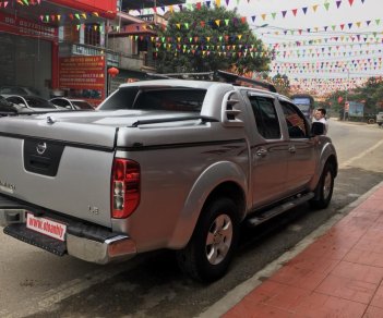 Nissan Navara LE 2013 - Cần bán xe Nissan Navara LE sản xuất 2013, màu bạc, nhập khẩu nguyên chiếc chính chủ, giá tốt