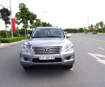 Lexus LX 570 2009 - Lexus LX 570 model 2009, màu bạc, xe nhập còn rất mới, toàn bộ zin theo xe, 2 tỷ 470 triệu