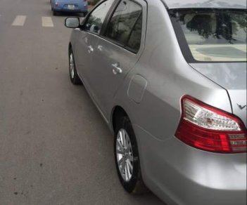 Toyota Vios  1.5E 2011 - Bán Toyota Vios 1.5E đời 2011, màu bạc 