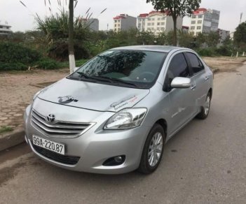 Toyota Vios   2010 - Bán Toyota Vios năm sản xuất 2010, màu bạc 