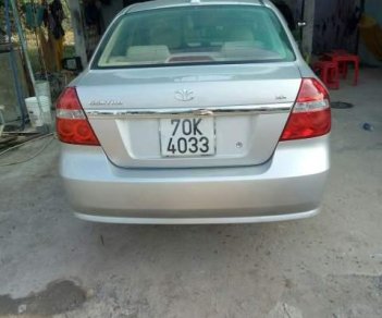 Daewoo Gentra  MT 2010 - Cần bán lại xe Daewoo Gentra MT đời 2010, màu bạc, 1 chủ sử dụng