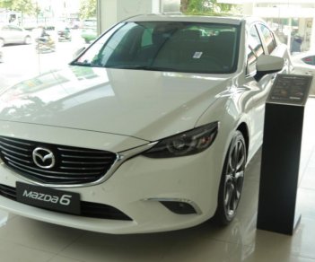 Mazda 6 2.0L Premium 2019 - Bán Mazda 6 2.0L Premium - Trắng Ngọc Trinh, xe có sẵn, giao ngay