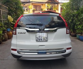 Honda CR V 2.0 2015 - Bán ô tô Honda CR V 2.0 năm sản xuất 2015, màu trắng, bao kiểm tra tại hãng