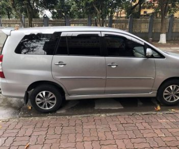 Toyota Innova  2.0E 2016 - Cần bán Toyota Innova đời 2016, màu bạc, xe nhập, xe gia đình