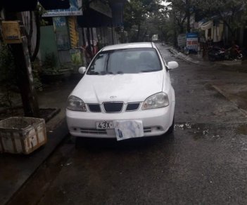 Daewoo Lacetti 2005 - Cần bán xe Daewoo Lacetti sản xuất năm 2005, màu trắng