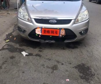 Ford Focus   2010 - Cần bán xe Ford Focus đời 2010, màu bạc chính chủ, giá 330tr