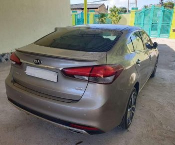 Kia Cerato  AT 2017 - Cần bán Kia Cerato AT sản xuất 2017, nhập khẩu, xe sử dụng kĩ