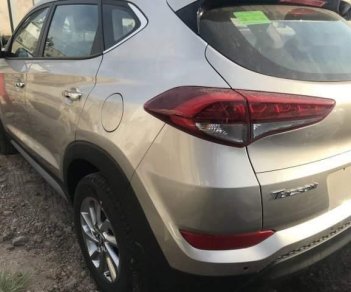 Hyundai Tucson  2.0AT   2019 - Bán xe Hyundai Tucson 2.0AT sản xuất 2019, hỗ trợ trả góp qua ngân hàng đến 80%