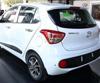 Hyundai Grand i10 1.2 base MT 2019 - Bán xe Hyundai Grand I10 màu trắng 2019, giá chỉ 380tr. Liên hệ 0918424647