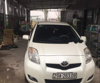 Toyota Yaris 1.3AT 2011 - Cần bán Toyota Yaris 1.3AT đời 2011, màu trắng, nhập khẩu chính chủ