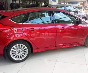 Ford Focus   2019 - Bán xe Ford Focus đời 2019, màu đỏ, mạnh nhất phân khúc 1.5 Turbo - 180 mã lực