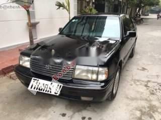 Toyota Crown 1997 - Cần bán gấp Toyota Crown 1997, màu đen, xe nhập