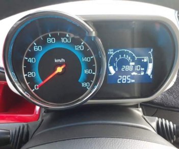 Chevrolet Spark     AT   2014 - Bán Chevrolet Spark AT đời 2014, màu đỏ, xe đi hơn 28.000km
