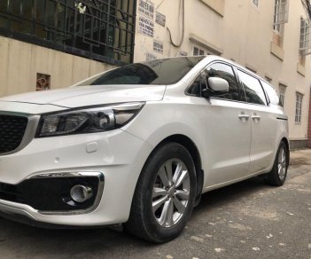 Kia Sedona 2016 - Bán xe Kia Sedona 3.3 đời 2016, màu trắng xe nhập