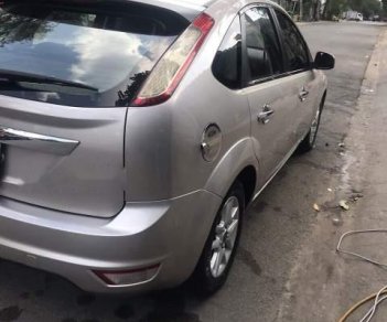 Ford Focus   2010 - Cần bán xe Ford Focus đời 2010, màu bạc chính chủ, giá 330tr