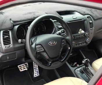 Kia Cerato 1.6 AT 2018 - Bán Kia Cerato 1.6AT sản xuất 2018 màu đỏ /kem, biển Hà Nội, tên tư nhân 1 chủ